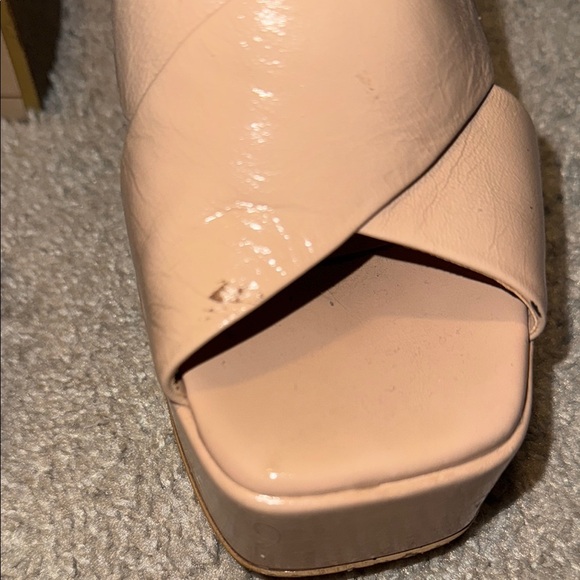 Dolce Vita Block Nude Heels - Picture 4 of 6